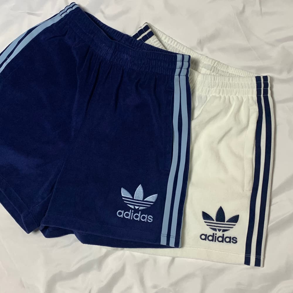 Adidas Originals Terry Shorts Dark Blue Off-White IR7472 IT9841